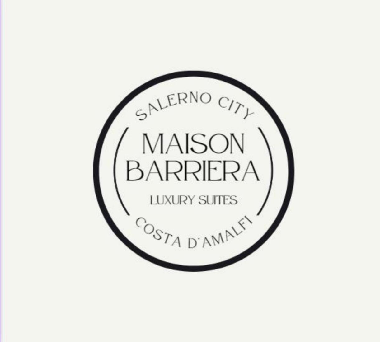 Maison Barriera - Luxury Suites - Salerno City Center Esterno foto